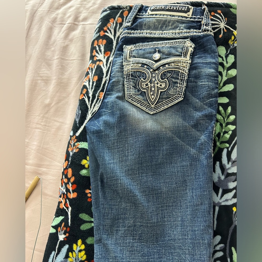 Female Rock Rivals. Size 28. Dark Blue. Easy Boot.